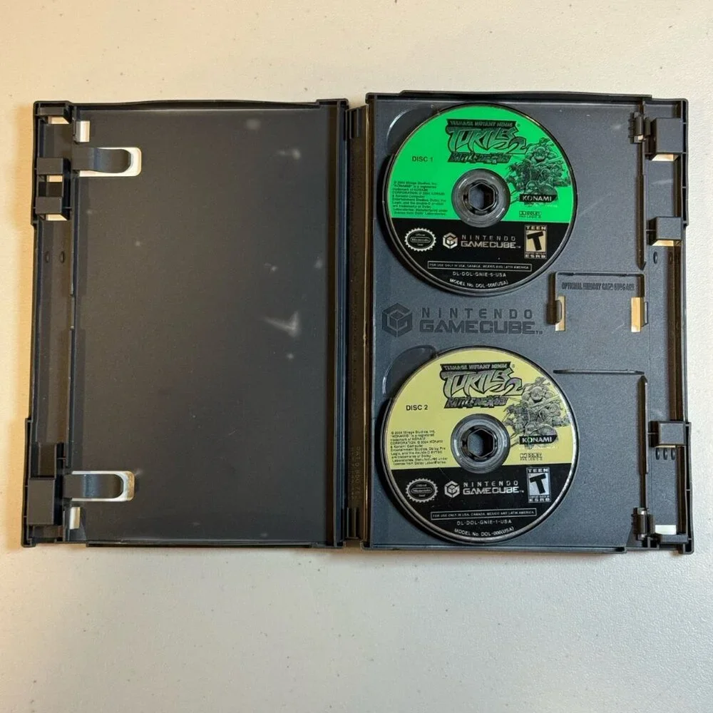 Teenage Mutant Ninja‎ Turtles 2: BattleNexus Case & Discs Only Nintendo Gamecube
